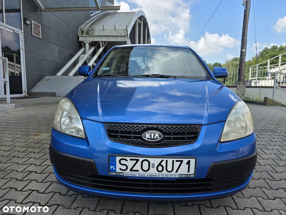 Kia Rio - 2