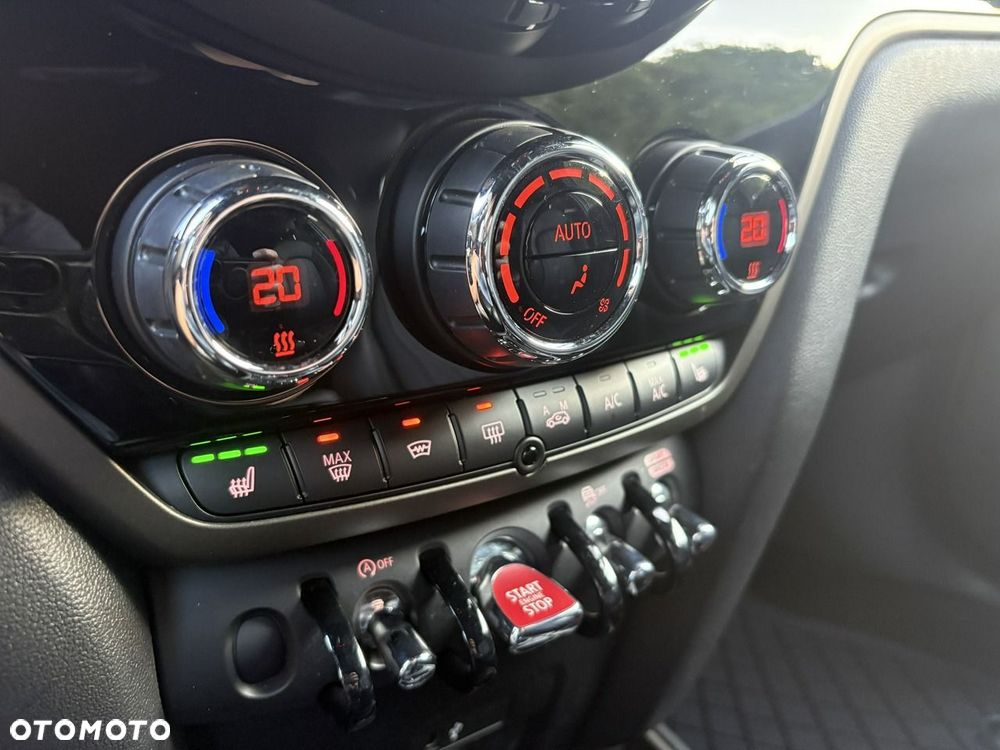 MINI John Cooper Works - 33