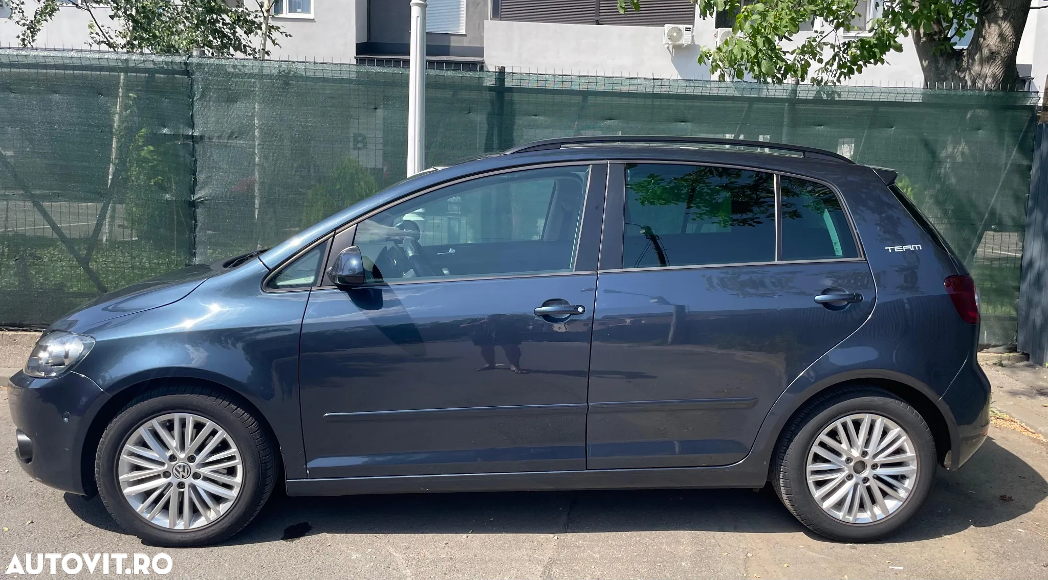 Volkswagen Golf Plus 1.9 TDI Comfortline DPF - 4