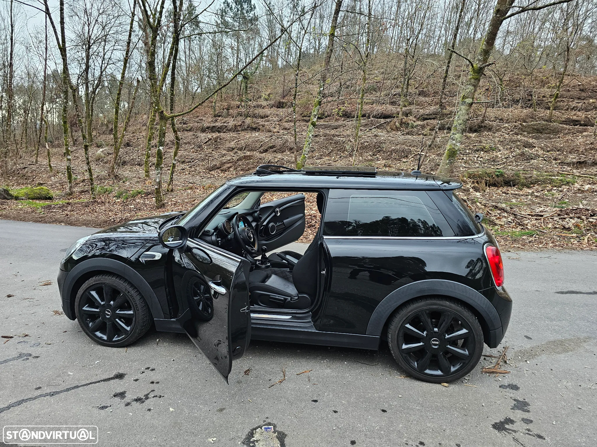 MINI 3 Portas Cooper D 60 Years Chili - 46