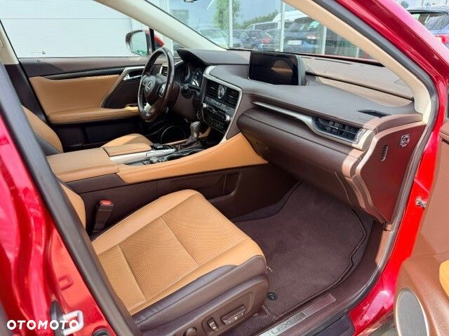 Lexus RX - 10