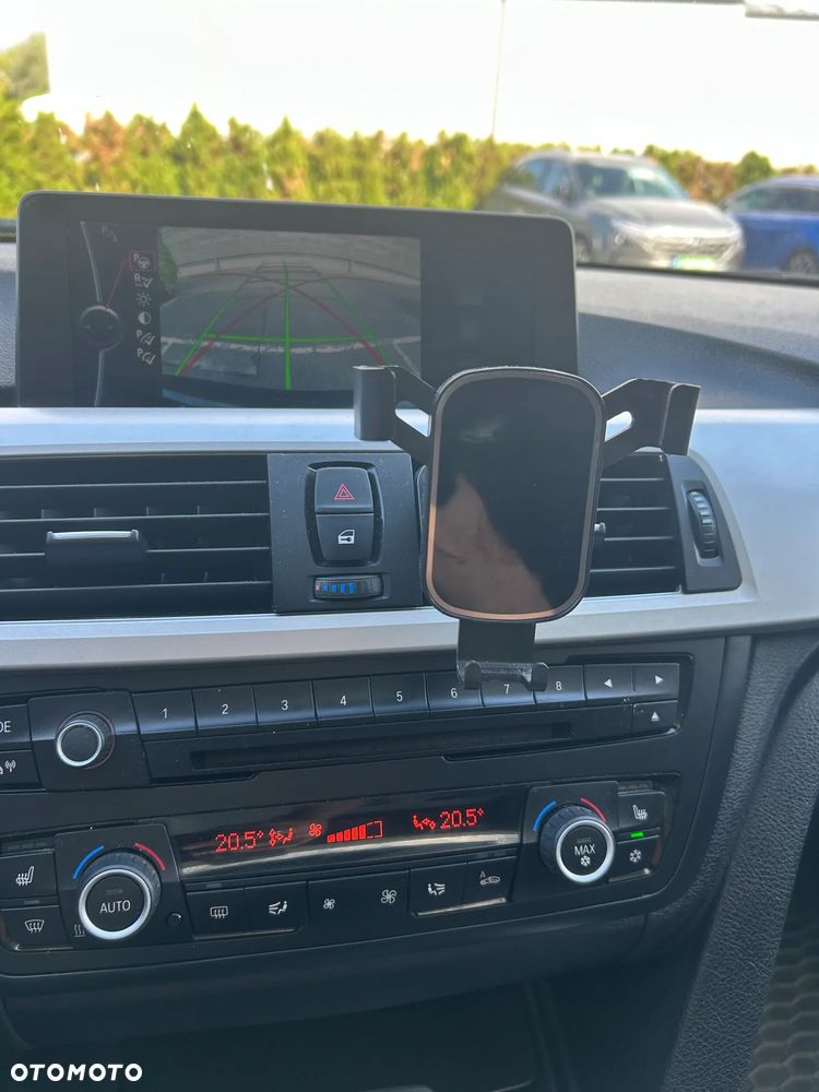 BMW Seria 3 328i - 5