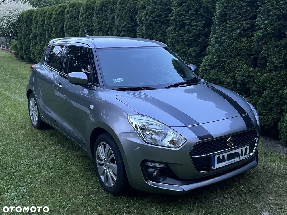Suzuki Swift 1.2 Premium Plus - 5