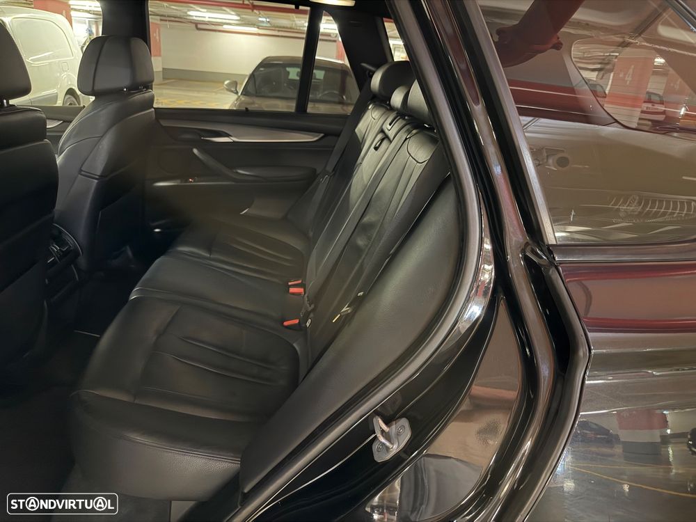 BMW X5 M50 d - 12