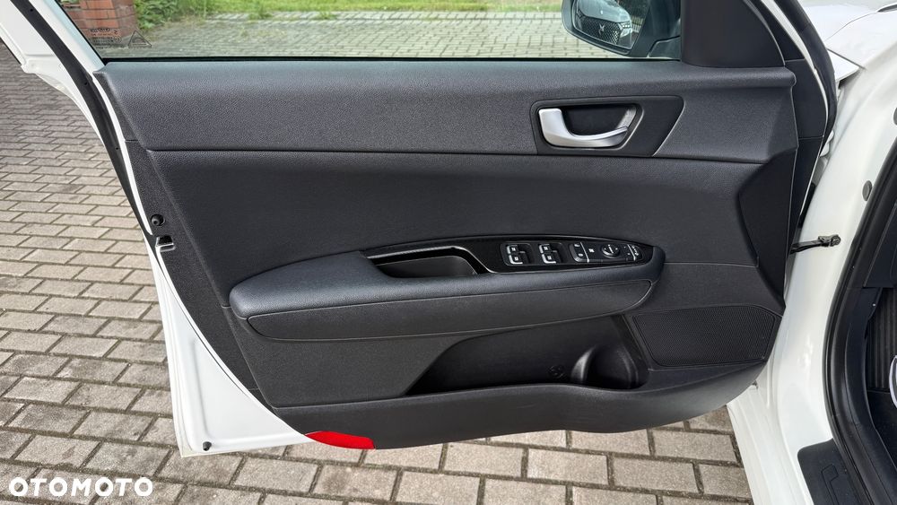 Kia Optima 2.0 CVVL Spirit - 24