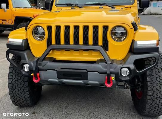 JEEP GLADIATOR (JT) 2019 - PRZEDNI ZDERZAK (inne części: listwa błotnik grill lampa osłona)