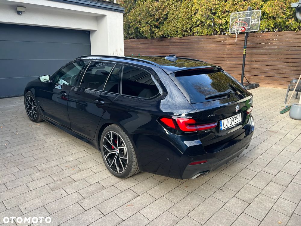 BMW Seria 5 530d xDrive M Sport Edition - 23
