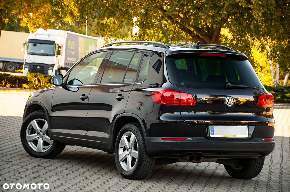 Volkswagen Tiguan 1.4 TSI BlueMotion Technology Exclusive - 4