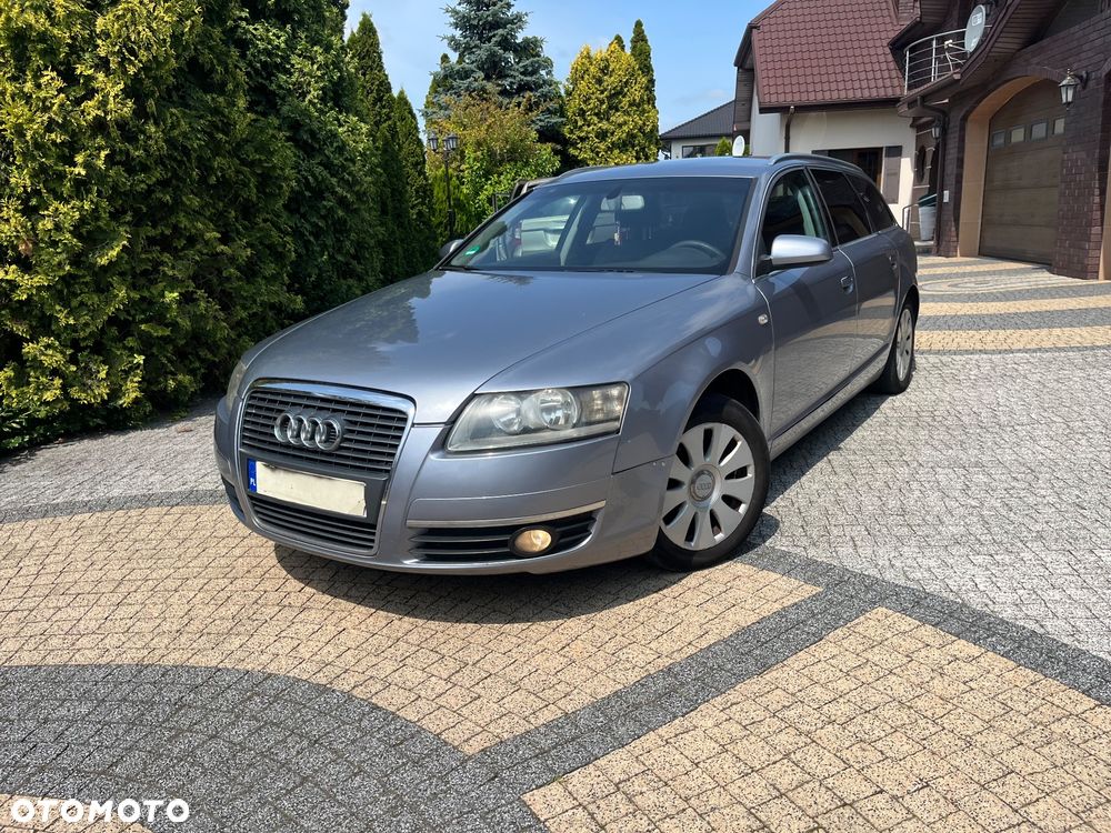 Audi A6 Avant 2.4 - 4