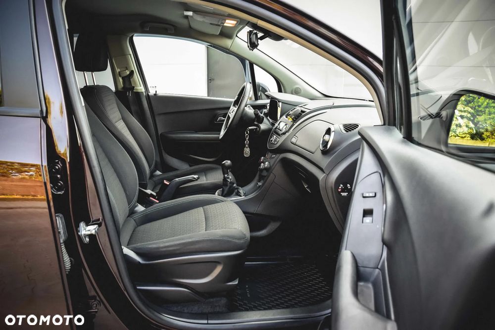 Chevrolet Trax 1.7 D LTZ - 27