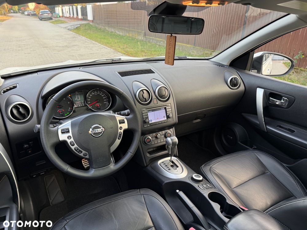 Nissan Qashqai+2 2.0 dCi 4x4 Tekna - 16