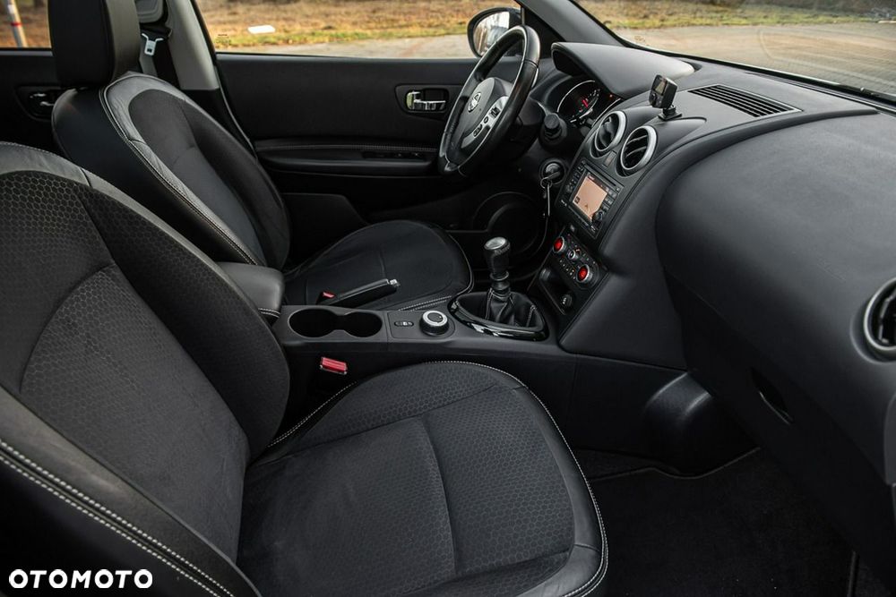 Nissan Qashqai 1.6 dCi 4x4 360 S&S - 11