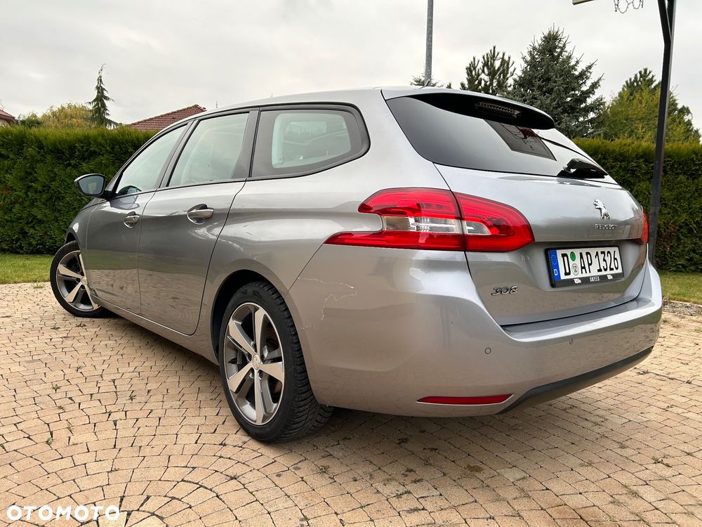 Peugeot 308 BlueHDi 150 Automatik Stop & Start Allure - 39