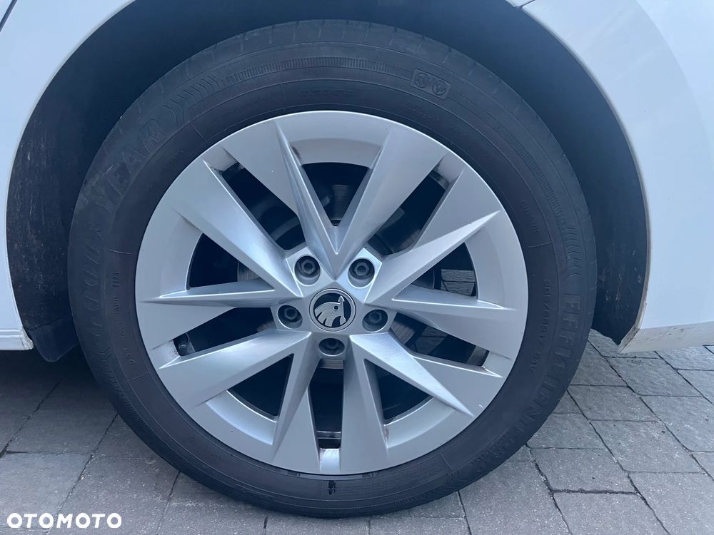 Skoda Octavia 1.5 TSI ACT Ambition - 14