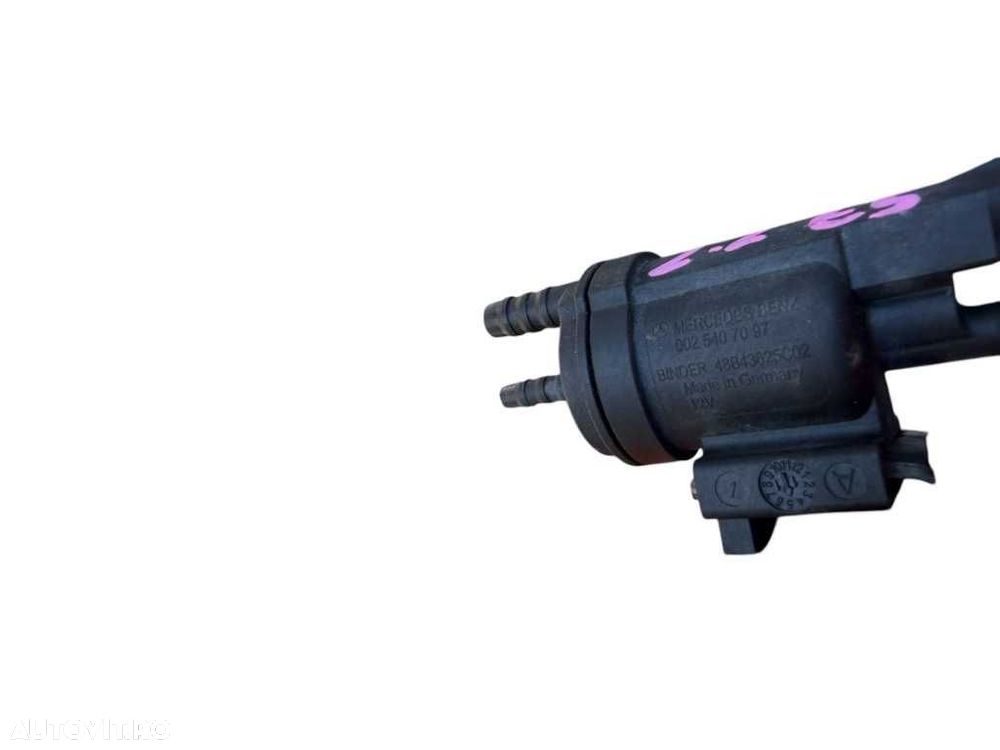 Supapa vacuum Mercedes-Benz Sprinter W906 cod piesa A0025407097 - 2