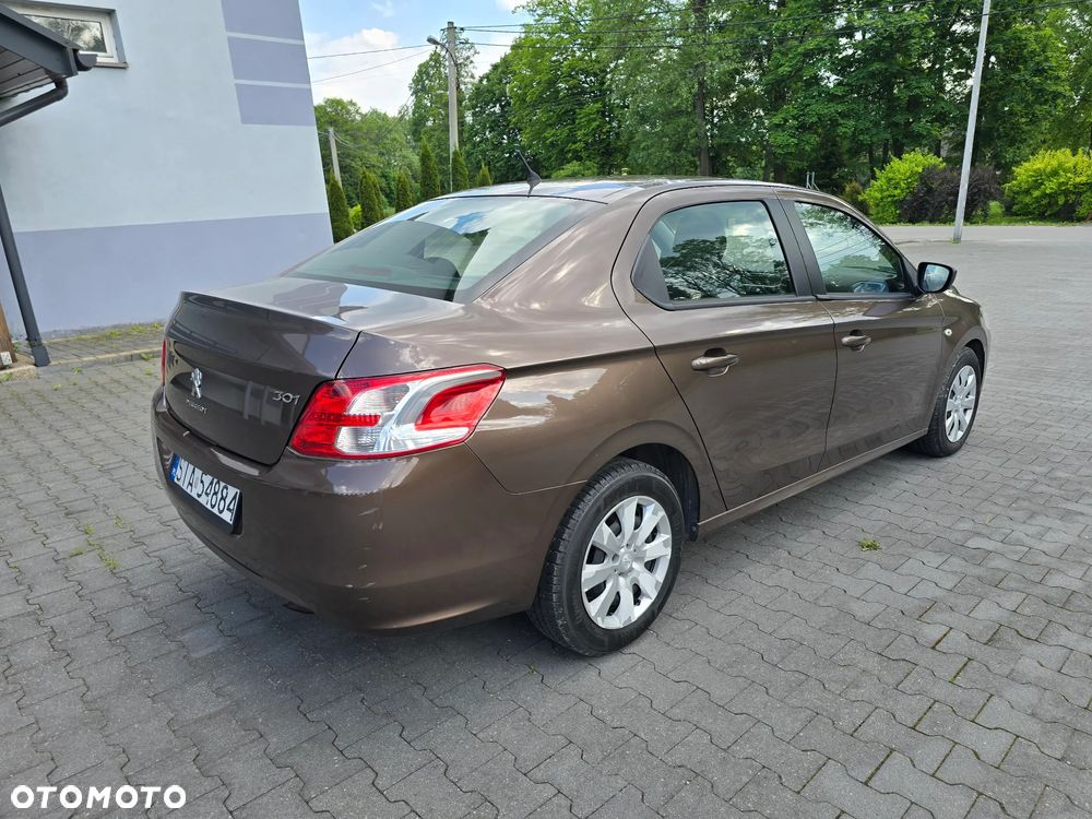 Peugeot 301 1.6 HDi Active - 12