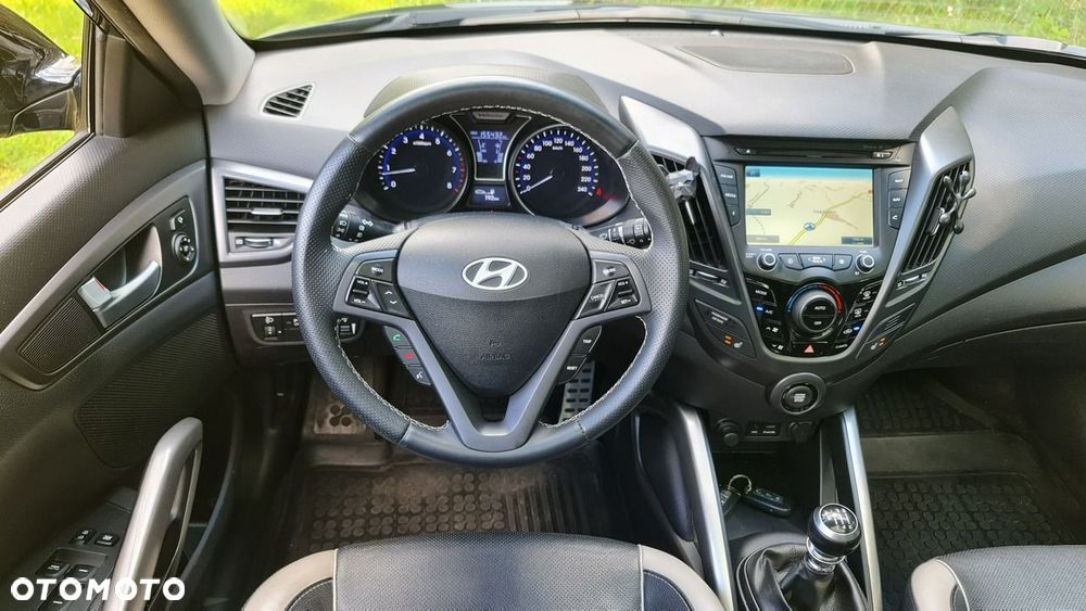 Hyundai Veloster 1.6 Turbo Premium - 15