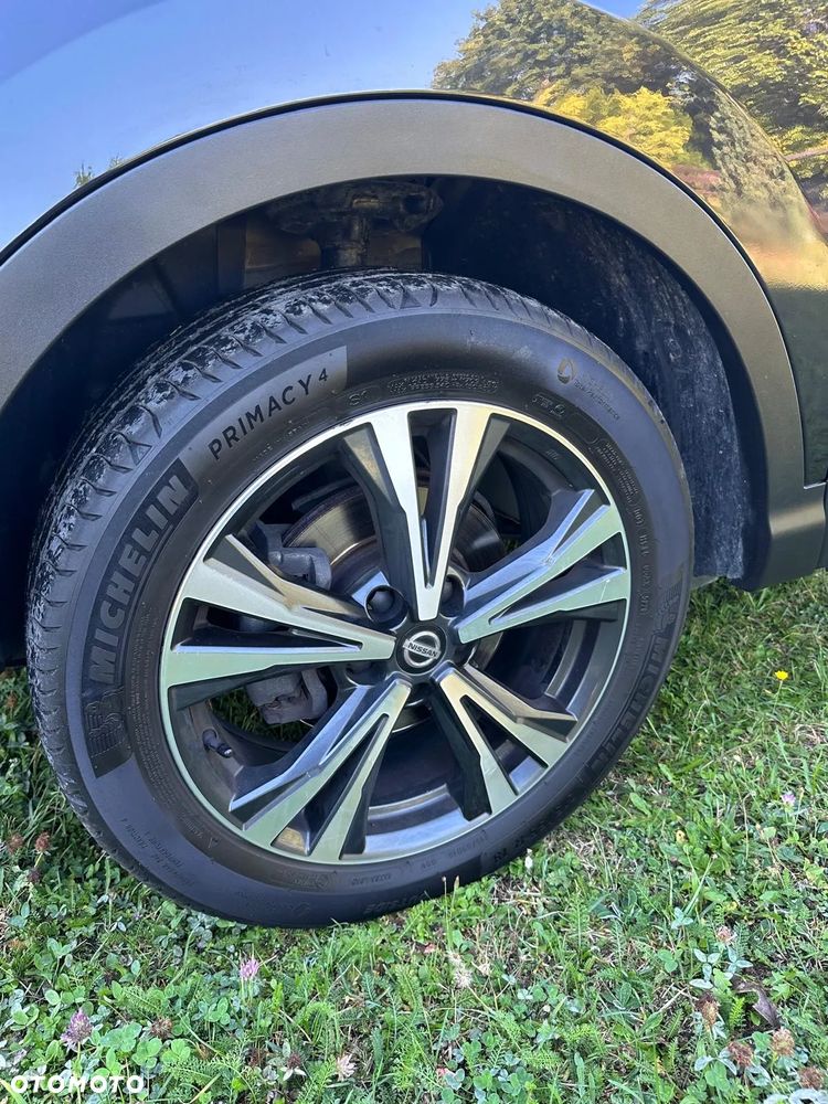 Nissan Qashqai 1.3 DIG-T N-Style DCT - 24