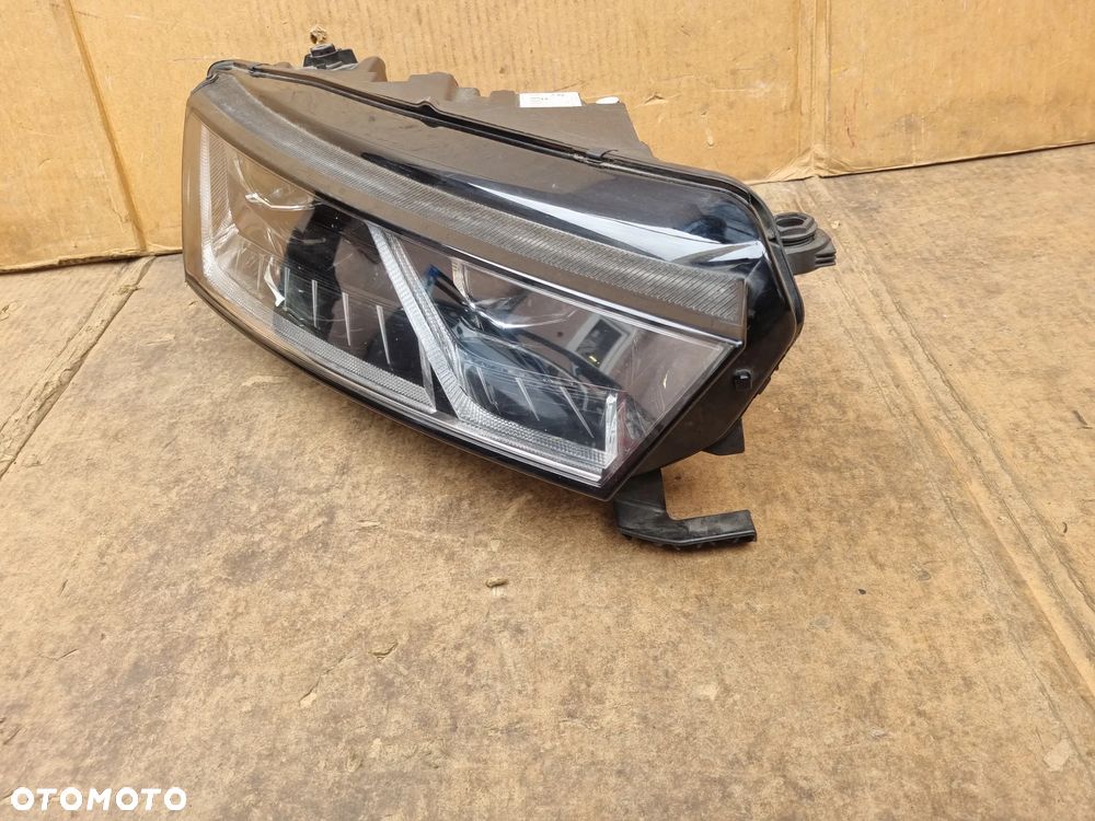 SKODA OCTAVIA IV 5E4 FULL LED LAMPA PRZEDNIA PRAWA - 4