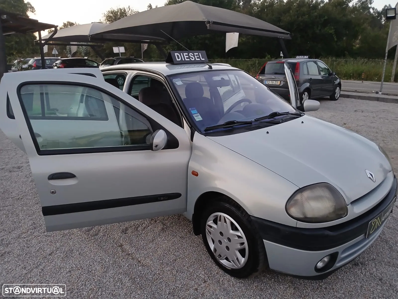 Renault Clio 1.9 D RXE - 11
