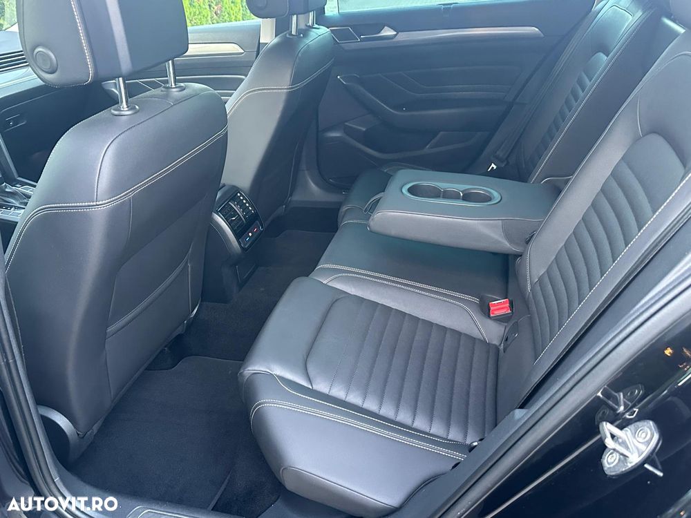Volkswagen Passat Alltrack 2.0 TDI SCR 4Motion DSG (BMT) - 28