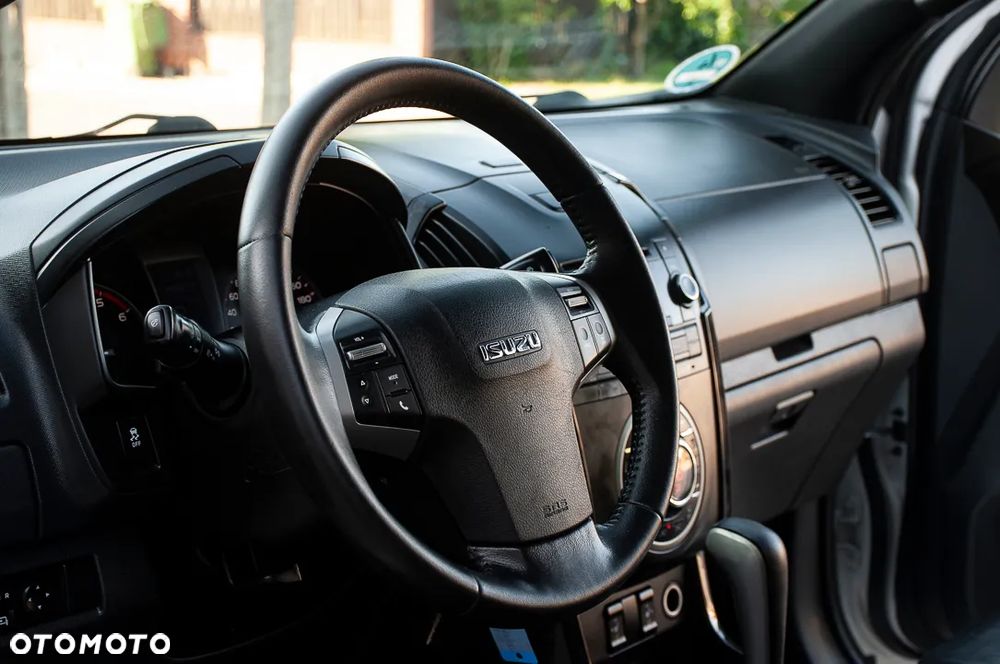 Isuzu D-Max 4x4 Double Cab Autm Limited Edition - 16