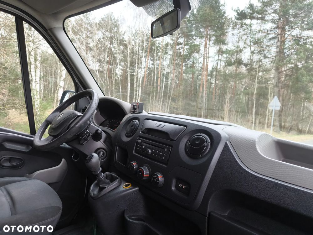 Renault Master - 18