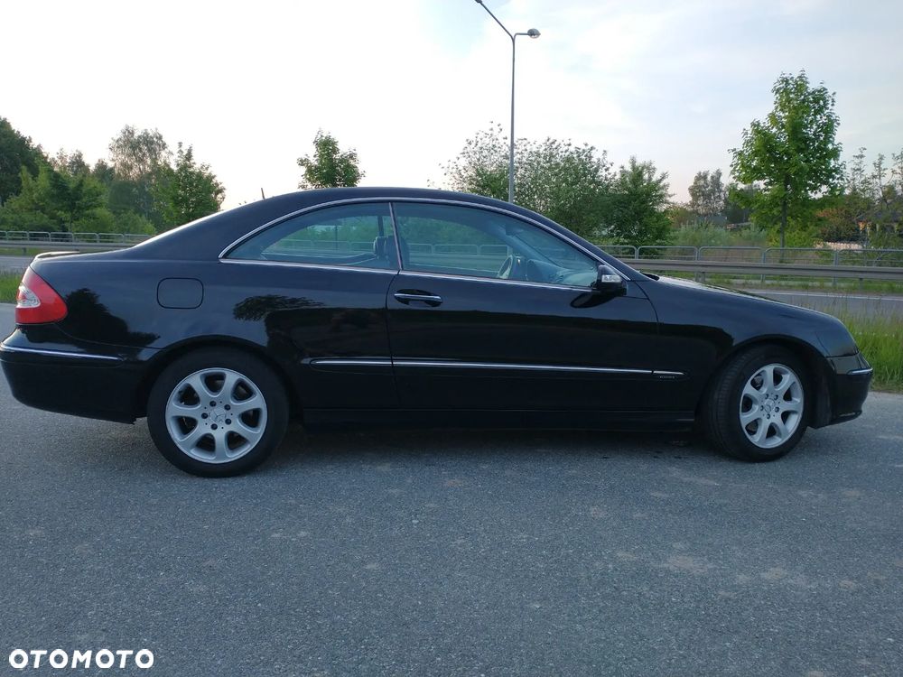 Mercedes-Benz CLK - 5