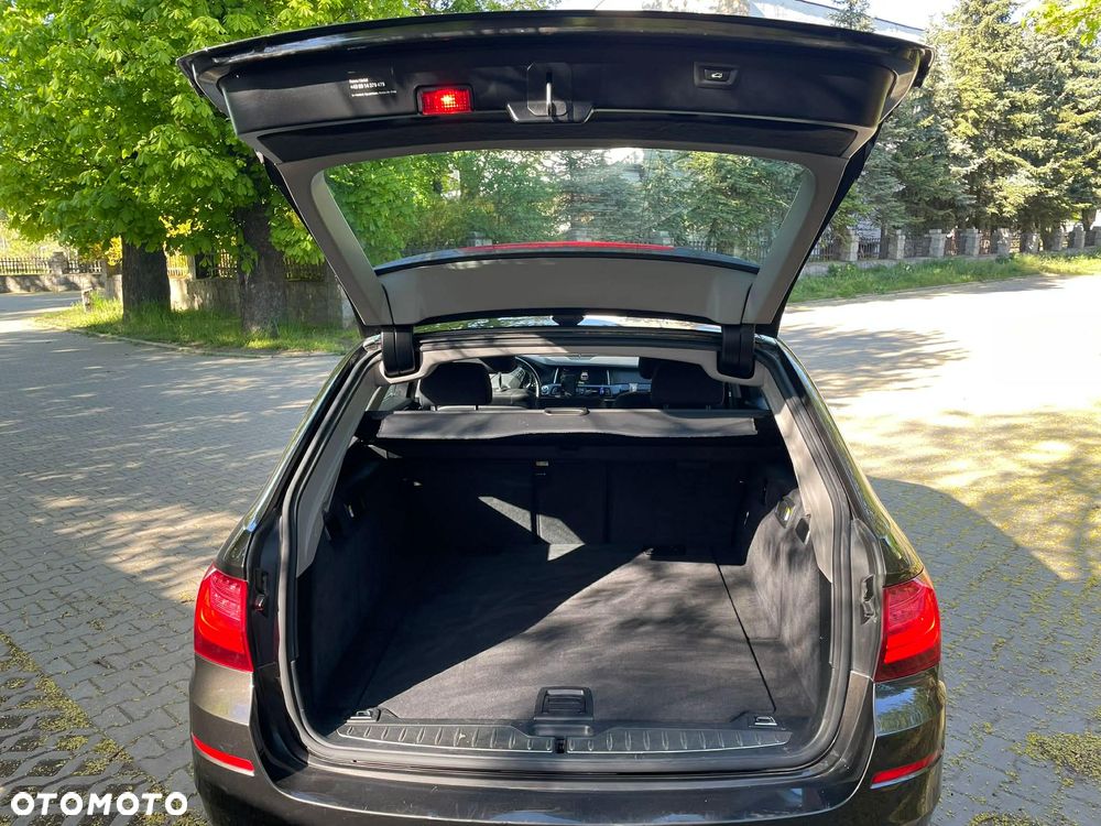BMW Seria 5 520d - 7