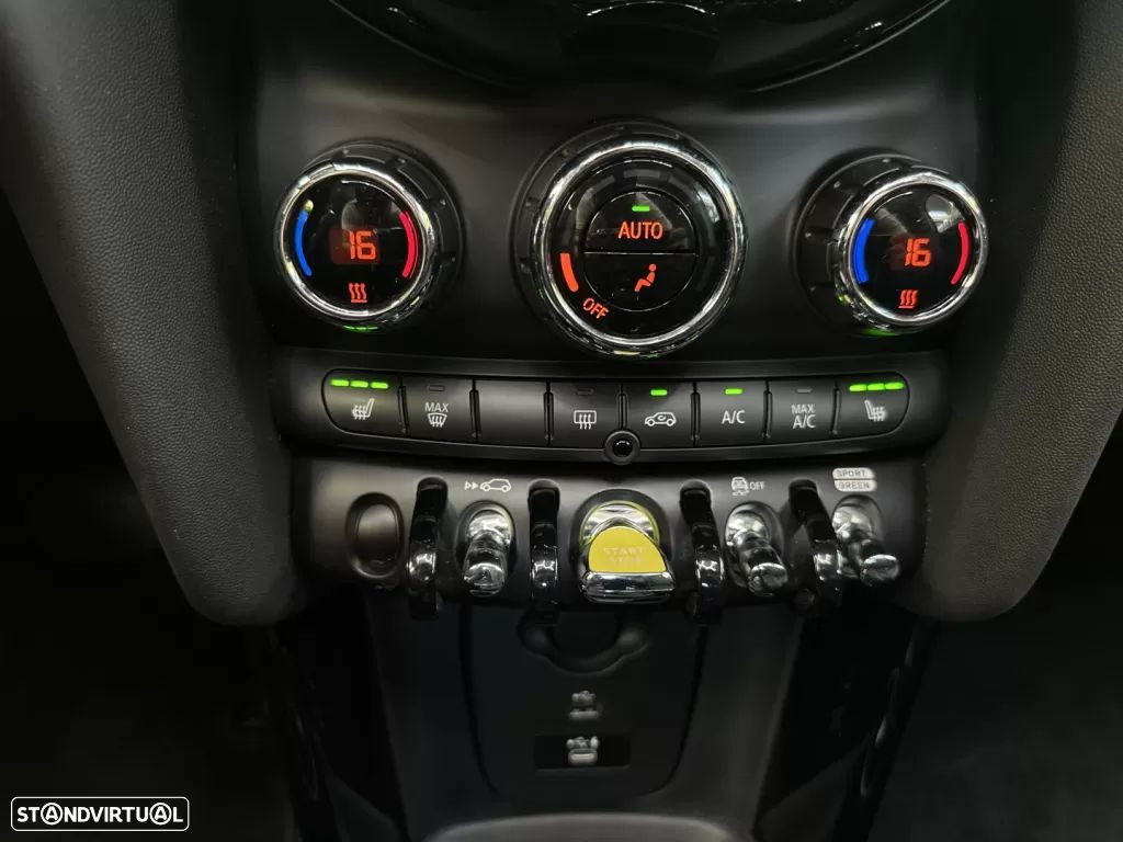 MINI 3 Portas Cooper SE Camden Edition - 39