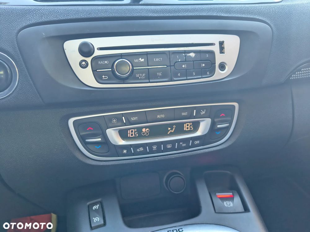 Renault Scenic 1.5dCi TomTom Edition EDC - 8