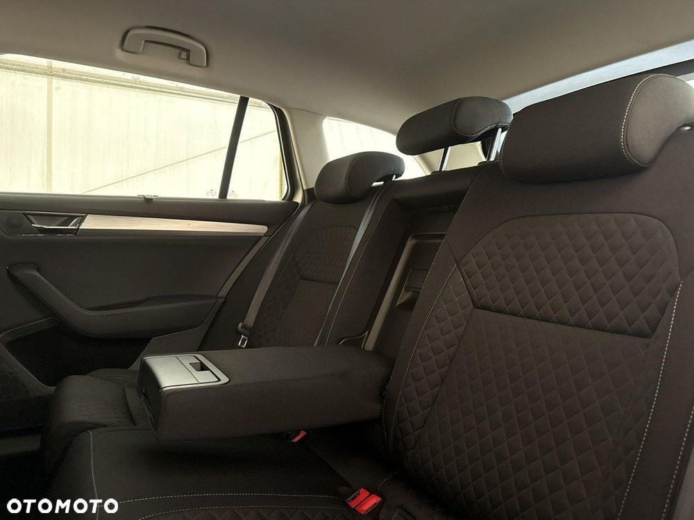 Skoda Superb - 19
