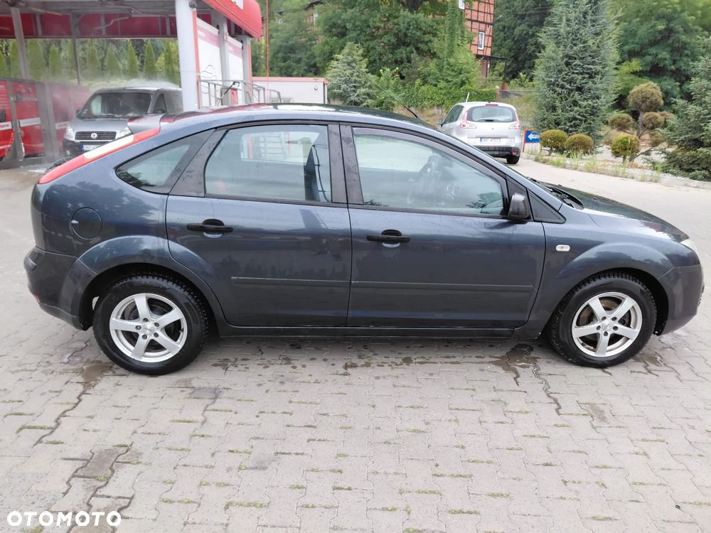 Ford Focus 1.6 TDCi Trend - 6