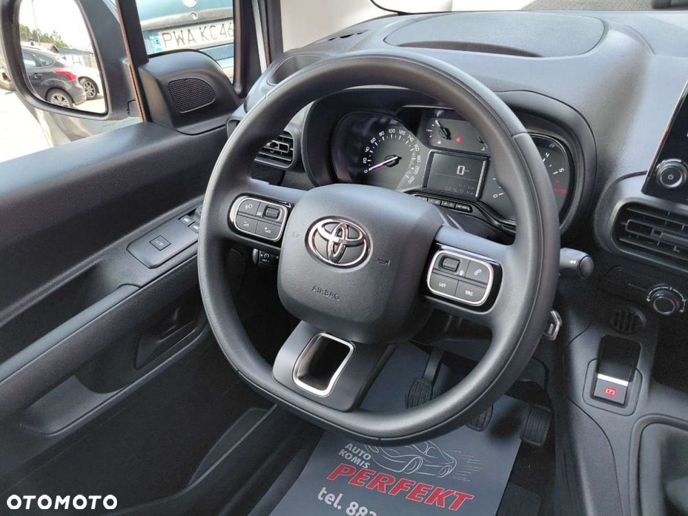 Toyota PROACE CITY - 17
