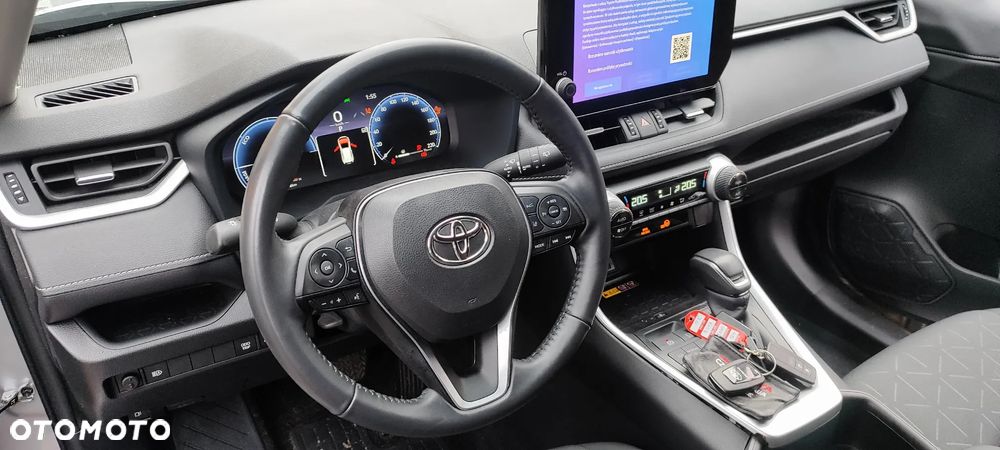 Toyota RAV4 - 6