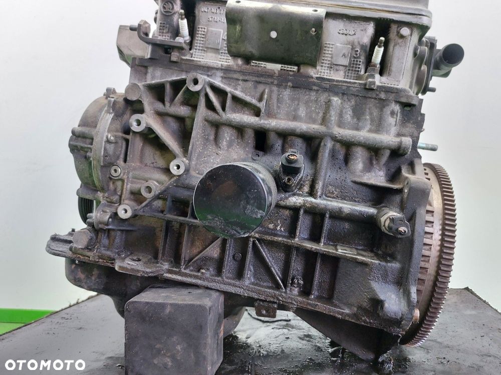 Silnik benzyna Skoda Fabia  I 1999-2008 1.4B 58 KM KOD:AZE SPRZĘGŁO 314 TYŚ - 10