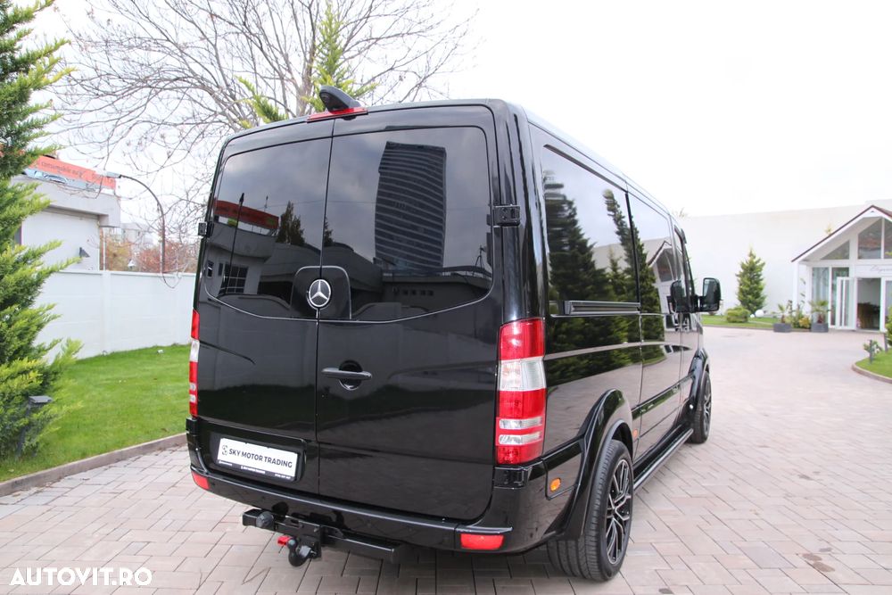 Mercedes-Benz Sprinter - 11