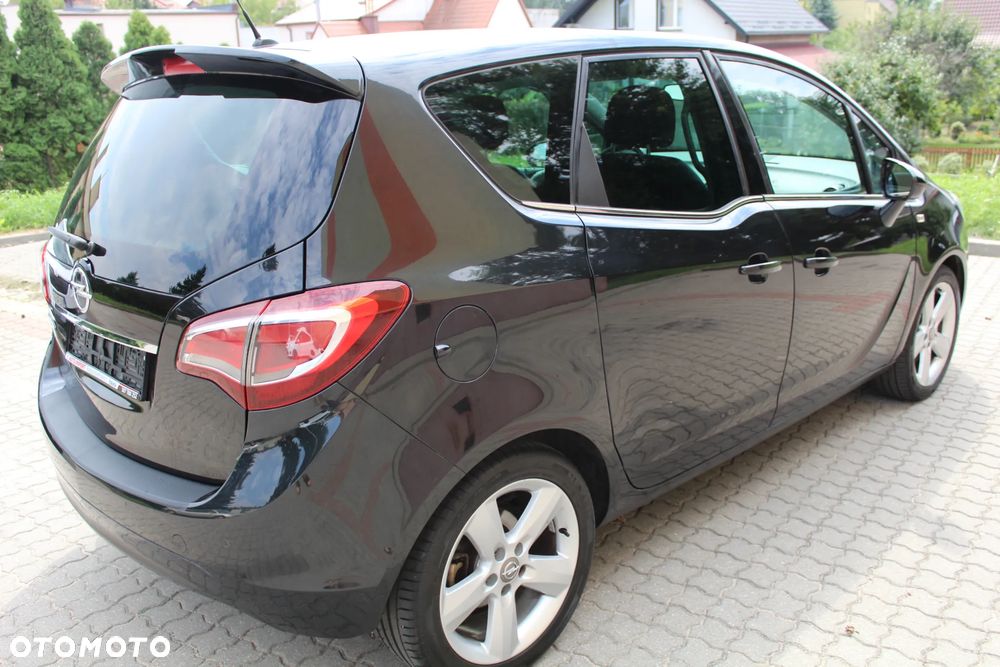 Opel Meriva - 9