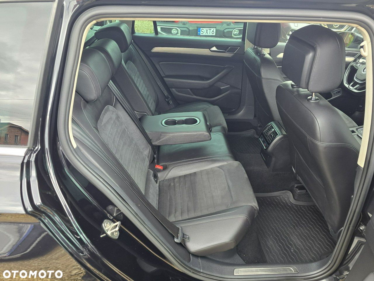 Volkswagen Passat 2.0 TDI BMT Highline - 15