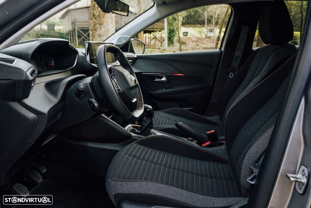 Peugeot 208 1.2 PureTech Active Pack - 9