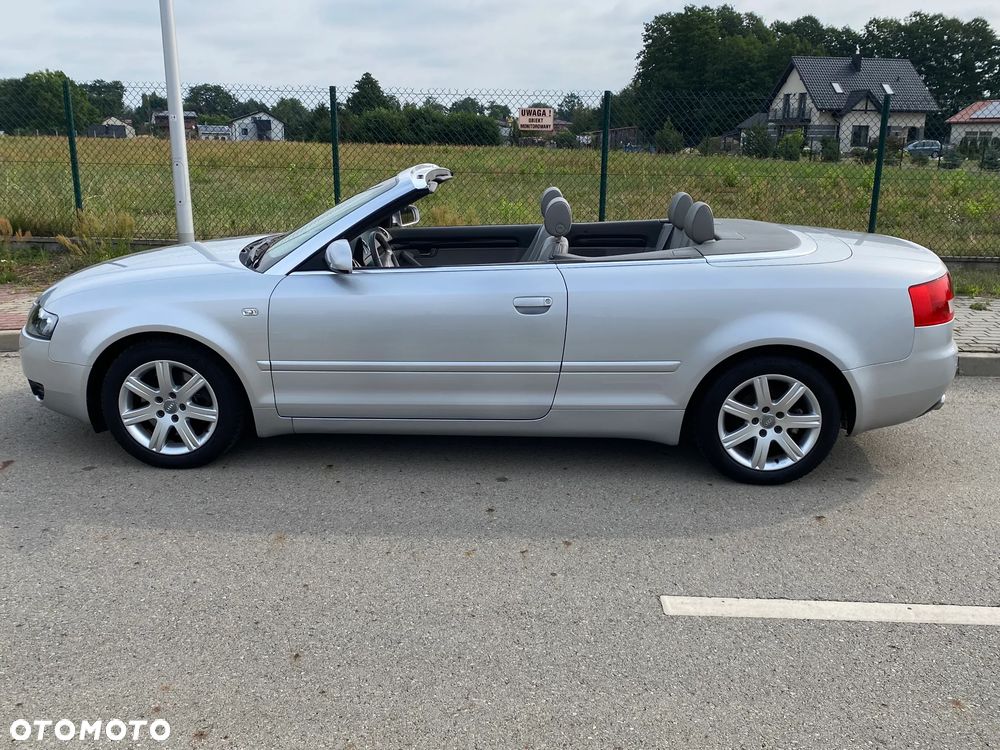 Audi A4 Cabrio 1.8 T quattro - 11