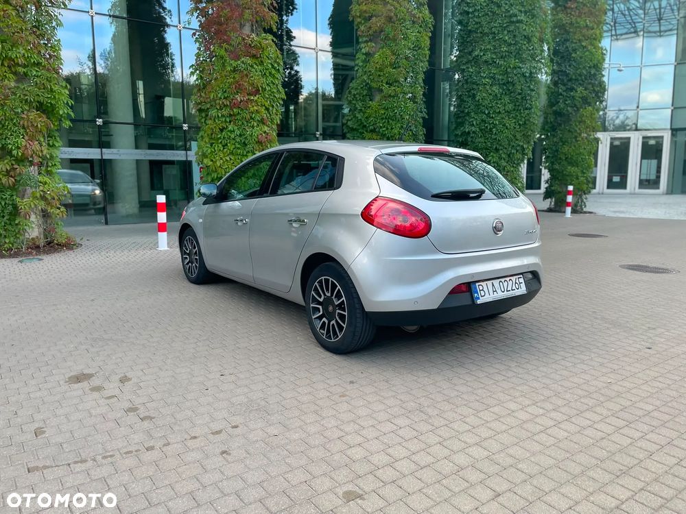 Fiat Bravo 1.4 T-JET 16V Dynamic Euro5 - 20