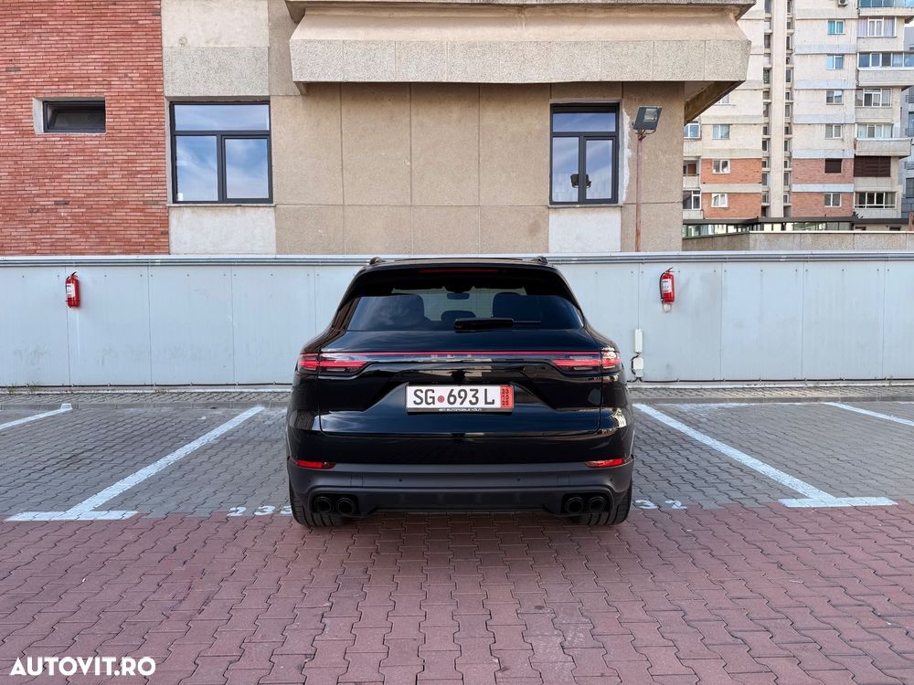 Porsche Cayenne Tiptronic S - 13