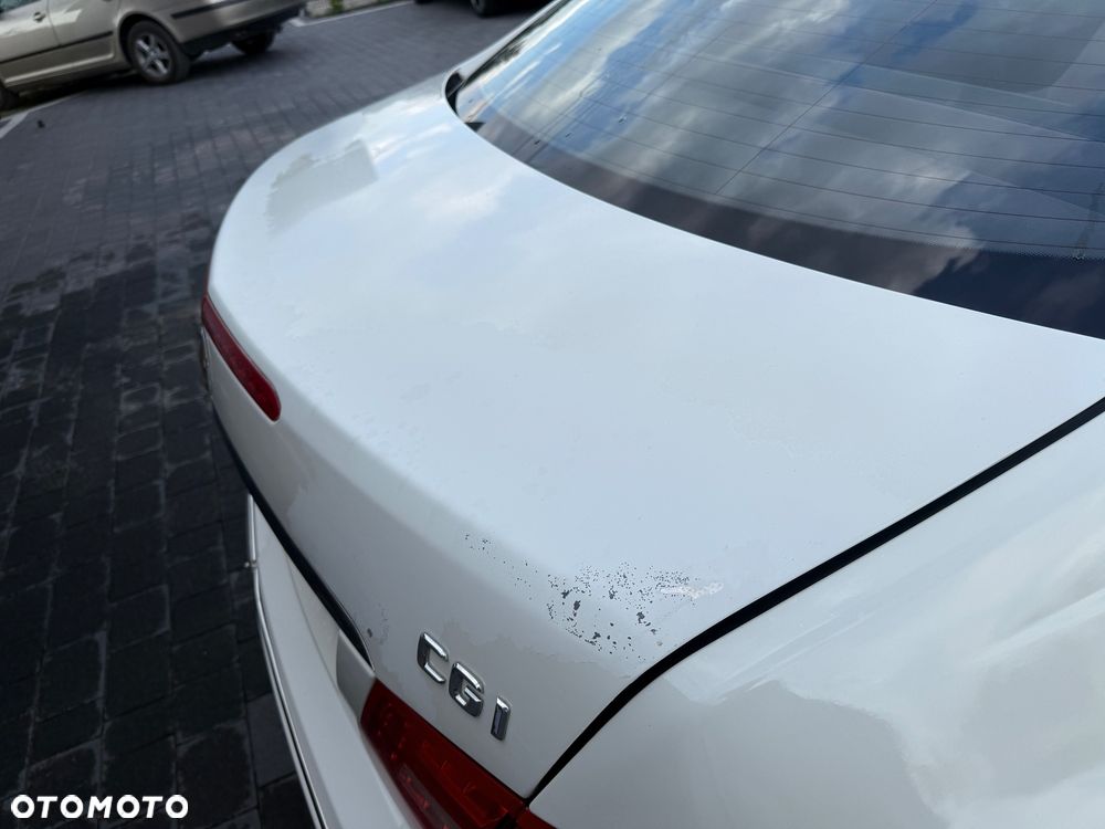 Mercedes-Benz Klasa E 300 BlueEFFICIENCY 7G-TRONIC Avantgarde - 13