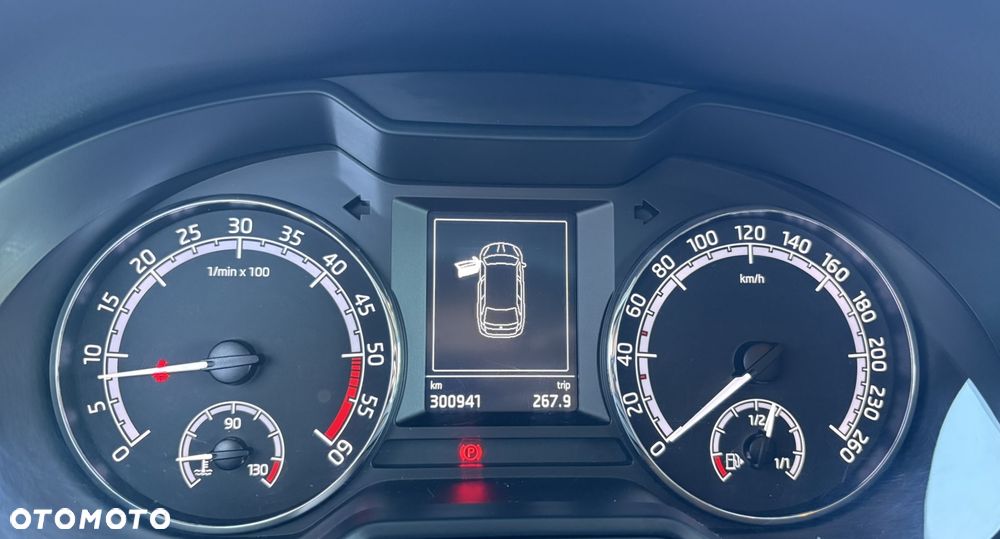 Skoda Octavia 1.6 TDI Ambition - 13