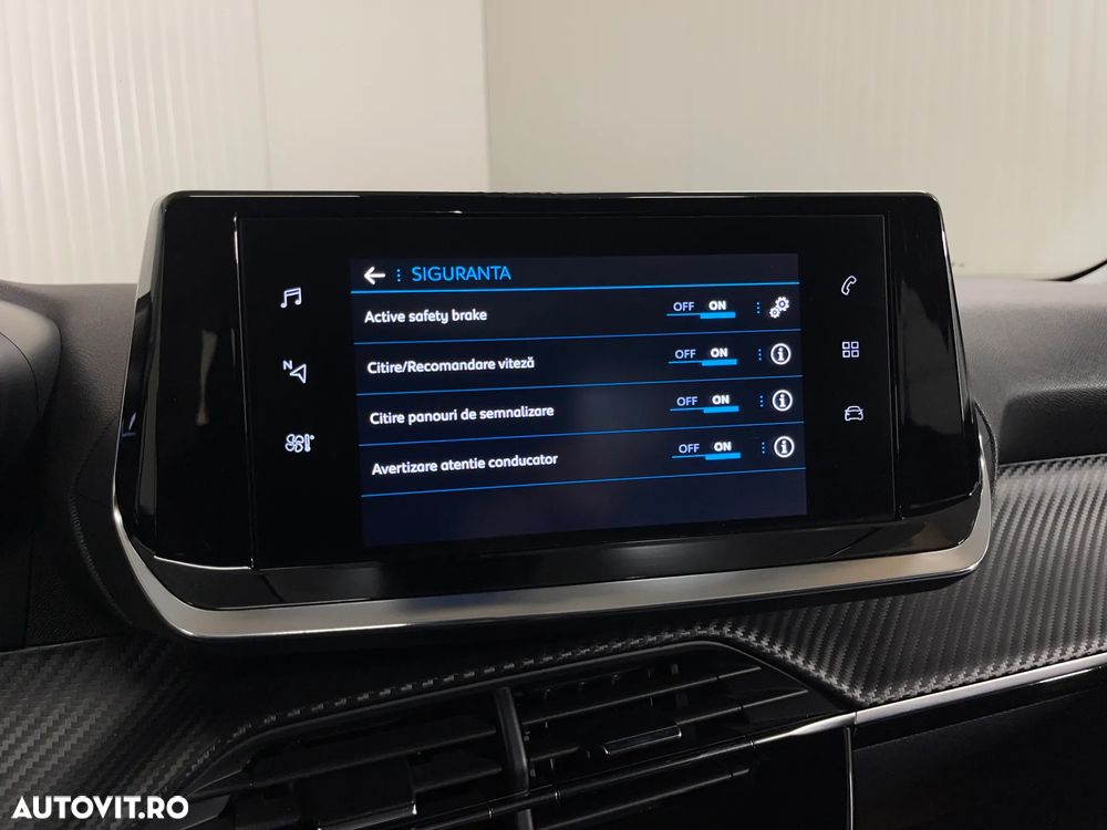 Peugeot 2008 1.5 BlueHDI FAP Active - 18