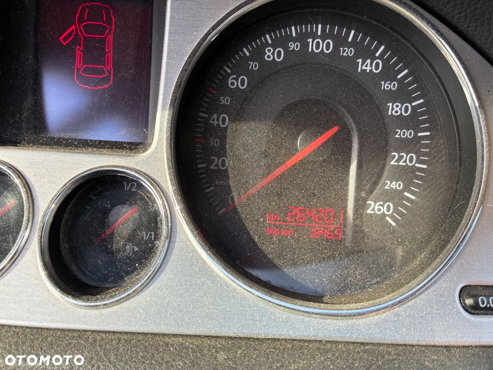 Volkswagen Passat 2.0 TDI DPF Comfortline DSG - 10