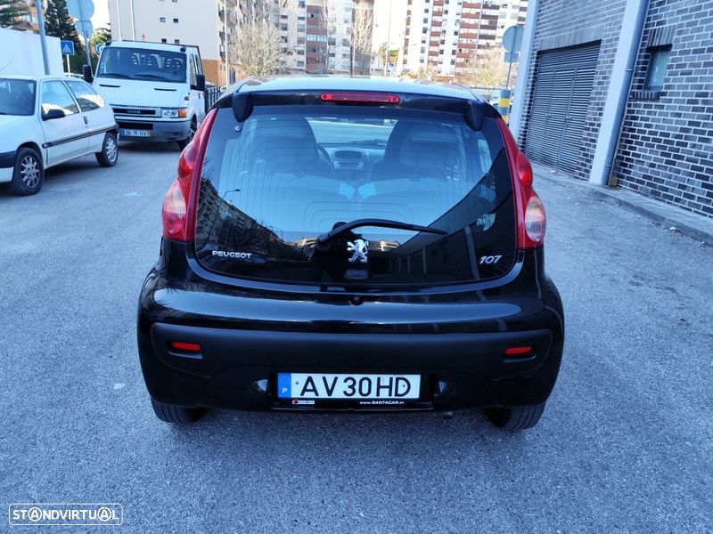 Peugeot 107 1.0 Active - 16