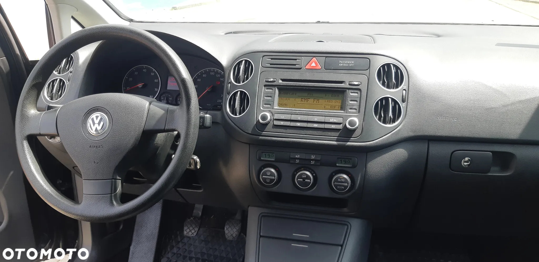 Volkswagen Golf Plus - 12