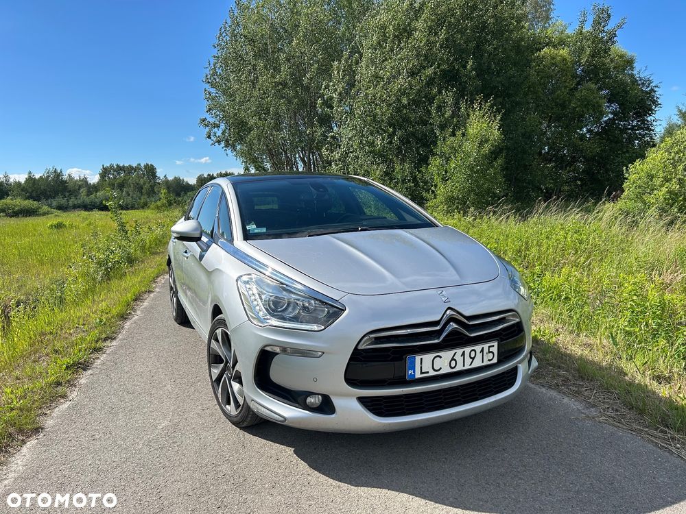 Citroën DS5 2.0 HDi Chic - 1